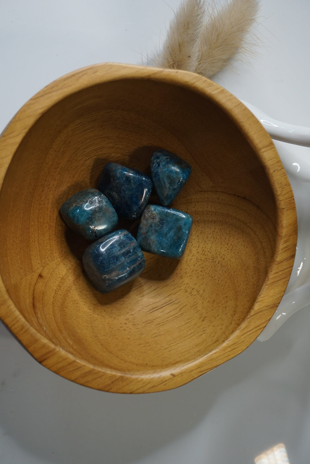 Apatite Cube