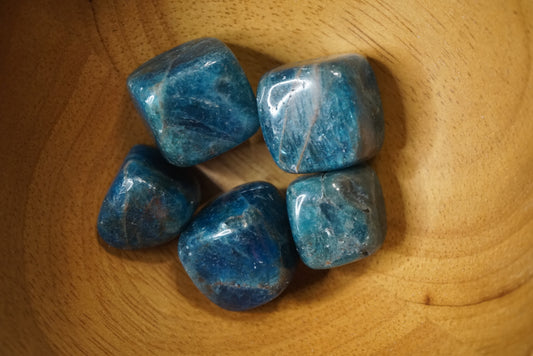 Apatite Cube
